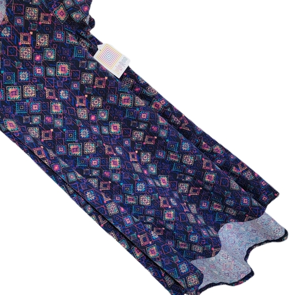 Lula Roe Carly Dress Size XXSmall. Geometric Print. New With Tags. - Picture 5 of 5